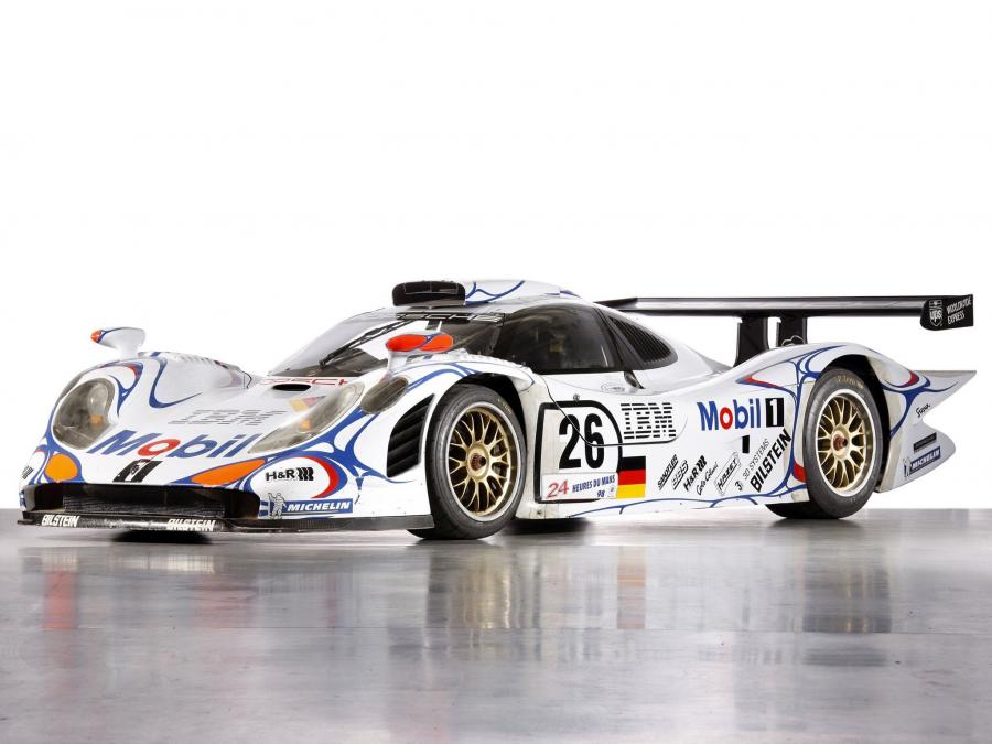  Porsche 911 GT1 1998 года  (фото 3 из 19)